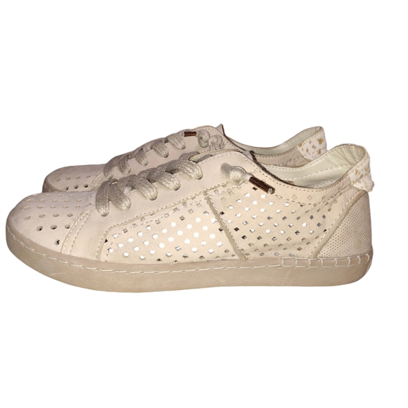 Dolce Vita Zain Perforated Sneaker size 8.5 - Picture 12 of 16